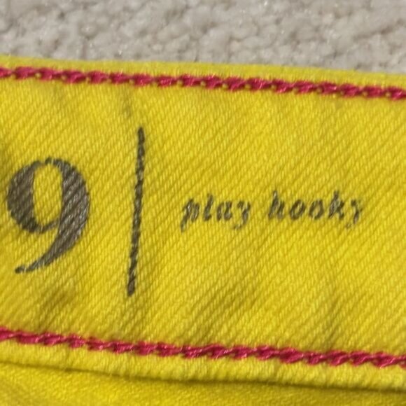 Kate Spade Play Hooky Broome Street Yellow Stretch Denim Capri Pants Sz 29 - Picture 4 of 13